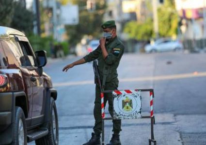 بدء سريان الاغلاق الجزئي و منع حركة المركبات في غزة