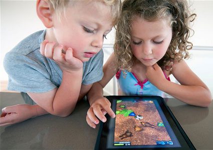 دراسة: ألعاب الموبايل تسبب الصرع للأطفال