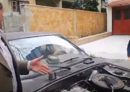 مخترع سوري يبتكر سيارة تسير بالماء فقط !