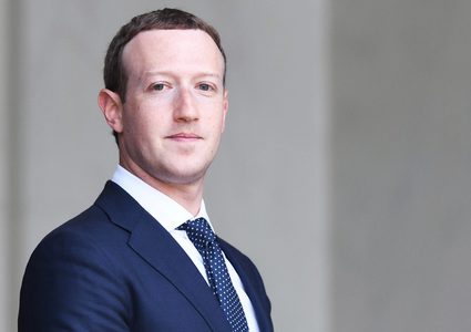 هاكرز يخترقون حساب مؤسس فيسبوك وينشرون رقمه الخاص