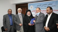 اختيار وليد سيف شخصية عام مهرجان ملتقى المثقفين المقدسي