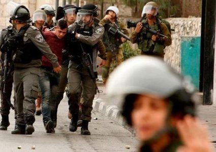 الاحتلال يعتقل ستة مواطنين بالخلبل