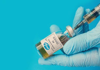 الفئات الأكثر عرضة للمعاناة من الأعراض الجانبية للقاح كورونا