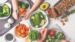 للنساء: هذه الحمية تسارع من علامات ظهور الشيخوخة