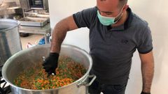 تكية عايدة تقدم 500 وجبة إفطار للأسر الميسورة