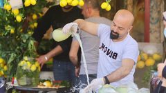 جانب من أجواء مدينة نابلس في ثالث أيام شهر رمضان المبارك