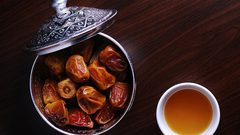 ما هي فوائد الإفطار على التمر في شهر رمضان؟