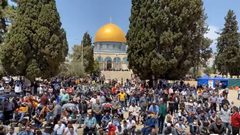 خطبة وصلاة الجمعة الأولى في رمضان من رحاب المسجد الأقصى