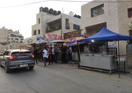 جولة في منطقة المخفية بمدينة نابلس سادس أيام رمضان