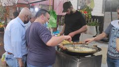 جولة في منطقة المخفية بمدينة نابلس سادس أيام رمضان