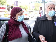 هل يلتزم المواطنون بإجراءات السلامة في المساجد؟