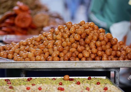 أجواء باب الساحة وسط البلدة القديمة بنابلس خلال شهر رمضان