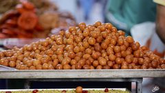 أجواء باب الساحة وسط البلدة القديمة بنابلس خلال شهر رمضان