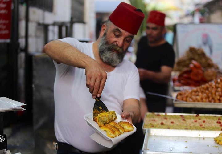 أجواء باب الساحة وسط البلدة القديمة بنابلس خلال شهر رمضان