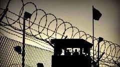 الاحتلال يحتجز الاسير المضرب عماد سواركة بظروف قاسية