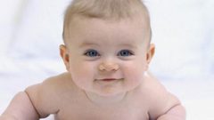 هل تؤثر الرضاعة الطبيعية على مستوى ذكاء الطفل؟