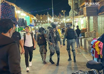 لليوم الثامن على التوالي.... قوات الاحتلال تمنع جلوس الشبان في منطقة باب العامود