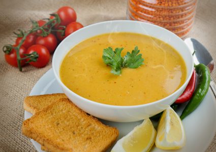 ماذا يحدث لجسم الصائم عند الإفطار على العدس؟