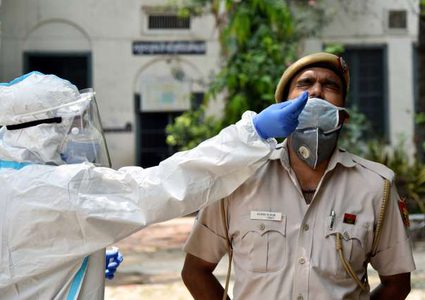 تعرفوا على أبرز مواصفات السلالة الهندية لفيروس كورونا