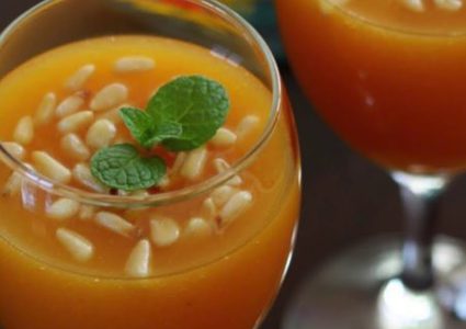 شراب قمر الدين في رمضان يبدد العطش ويطيل الشعر