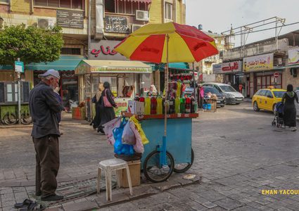 جانب من الأجواء الرمضانية في طولكرم