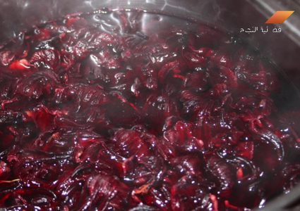 عصير الكركديه في رمضان فوائده وتحضيره