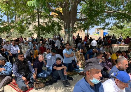 نحو 60 ألف مصلٍ أدوا صلاة الجمعة الثانية من شهر رمضان بالأقصى