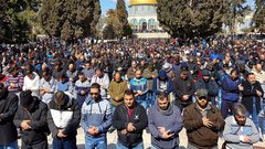 خطبة وصلاة الجمعة الثانية في رمضان من رحاب المسجد الأقصى