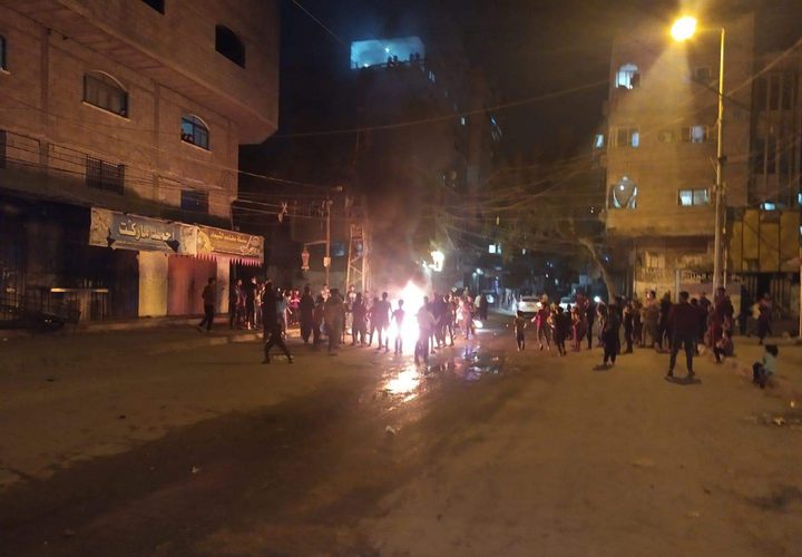 غزة تخرج في مظاهرات لليوم الثاني على التوالي رفضا لانتهاكات الاحتلال في القدس
