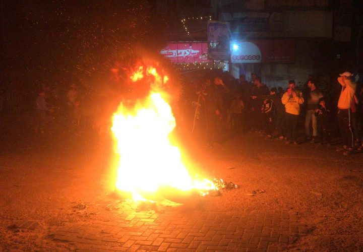 غزة تخرج في مظاهرات لليوم الثاني على التوالي رفضا لانتهاكات الاحتلال في القدس