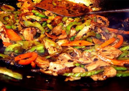 شاورما الدجاج بالخضروات