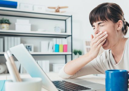 متى يكون التثاؤب خطيرا؟