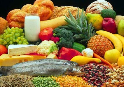 ما هي الأطعمة التي تمدد عمر الشباب؟