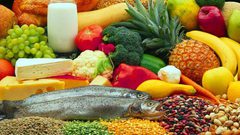 ما هي الأطعمة التي تمدد عمر الشباب؟