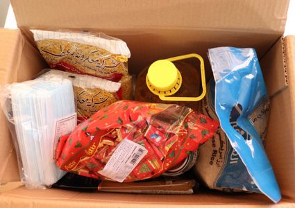 بيت لحم تتسلم طرودا غذائية مقدمة من الرئيس للأسر المحتاجة