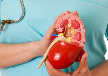 كيف يعتني مريض الكلى بصحته خلال فترة الصيام؟