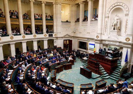 برلماني بلجيكي: الفصل العنصري جريمة حرب