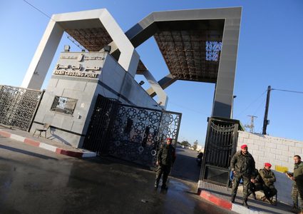 مصر تغلق معبر رفح غدا الخميس واستئناف العمل الأحد