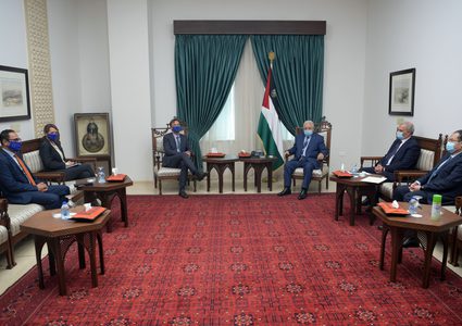 الرئيس يطلع ممثل الاتحاد الأوروبي على الجهود لإجراء الانخابات