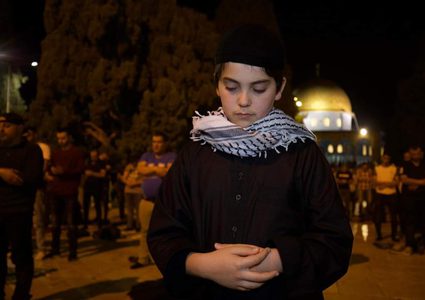 صلاتي العشاء والتراويح من رحاب المسجد الأقصى المبارك