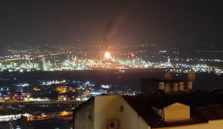اندلاع حريق في مصافي النفط بحيفا