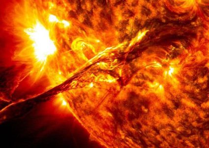 عاصفة شمس تقترب من الأرض.. وعلماء يحددون السيناريو الأسوأ