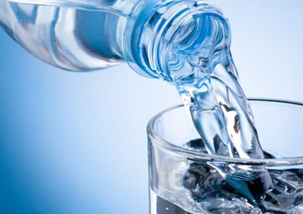 ماذا يحدث لجسم الصائم عند الإفطار على الماء ؟