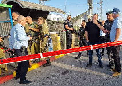 إصابة 3 مستوطنين في عملية إطلاق نار جنوب نابلس