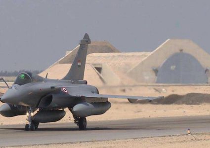 مصر تتعاقد مع فرنسا لشراء 30 مقاتلة من طراز «رافال»
