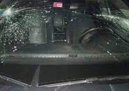 إصابة مواطنة في اعتداء للمستوطنين شمال رام الله