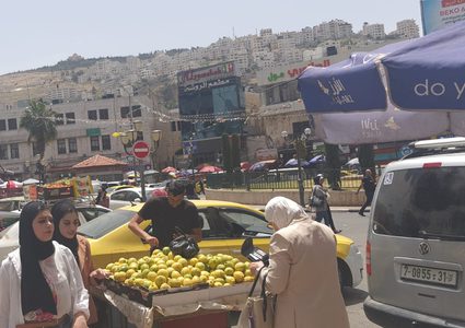 أسواق مدينة نابلس قبيل عيد الفطر