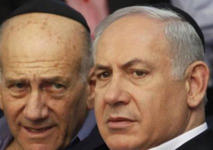 لوصفهم بالمرضى العقليين.. عائلة نتنياهو ترفع دعوى تعويض ضد أولمرت