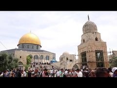 صلاة الجمعة الأخيرة من رمضان في المسجد الأقصى