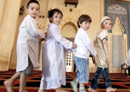 آداب اصطحاب الأطفال إلى المساجد؟